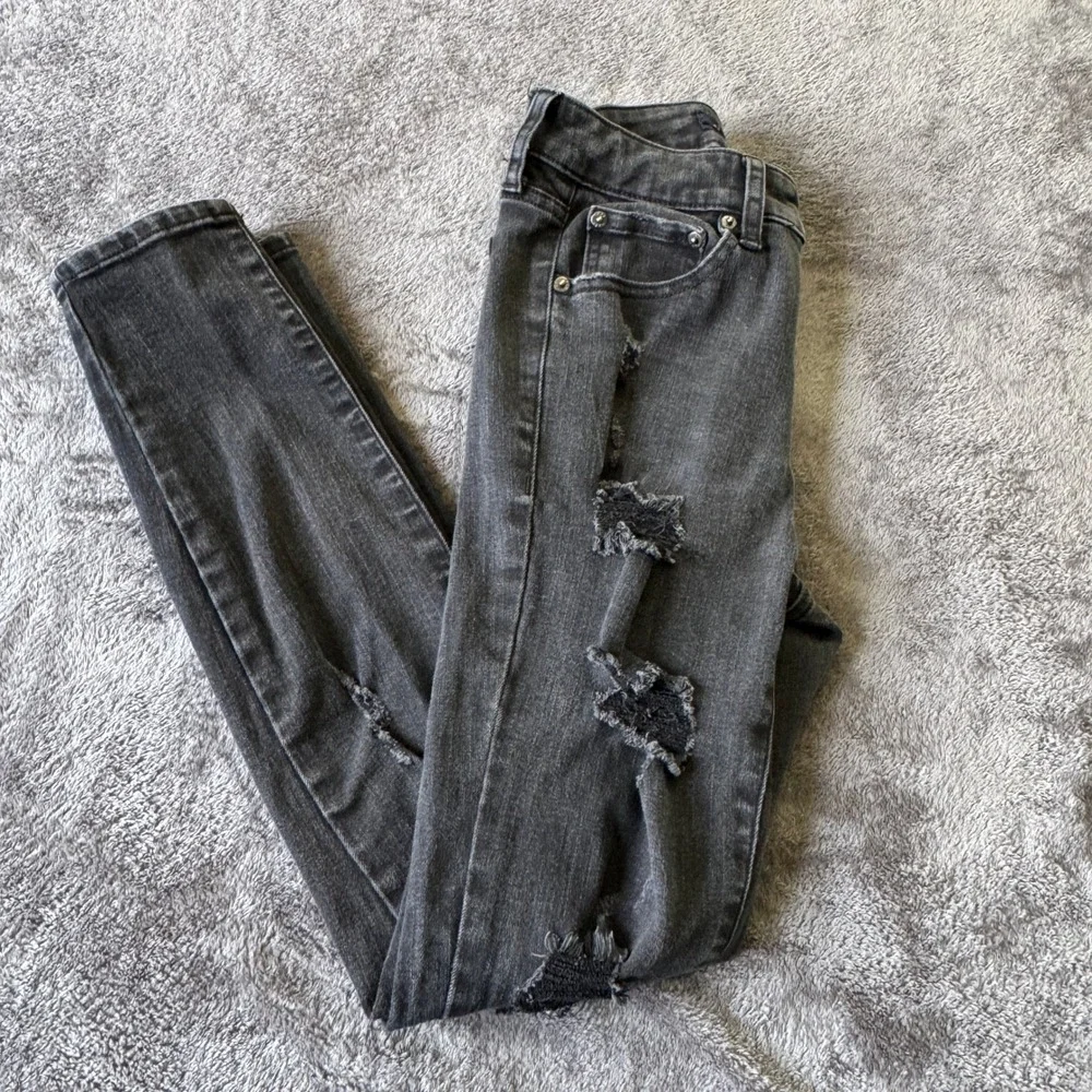Aeropostale High Waisted Jeggings Womens 6 Reg‎ Grey Distressed